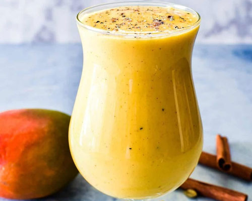 Mango/Chikoo Lassi