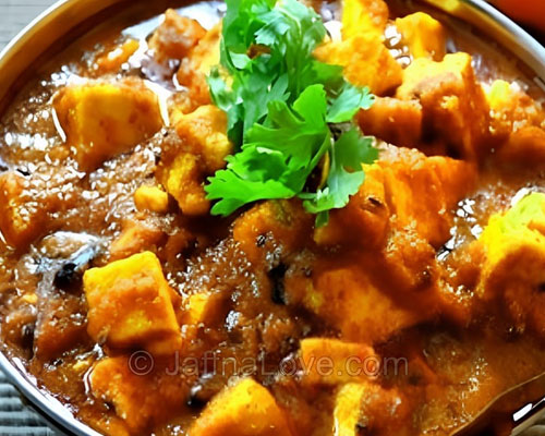 Chettinadu Paneer Curry